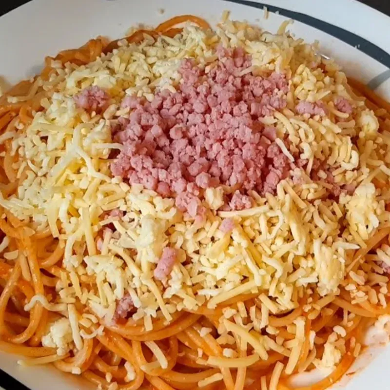 ESPAGUETIS CON JAMONADA/SOAGUETTI WITH JAM