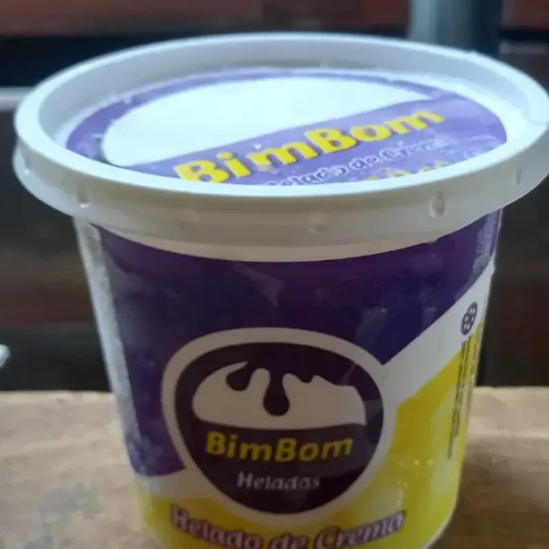 Helado Bim Bom Chocolate 