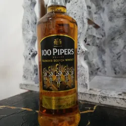 100 Pipers 
