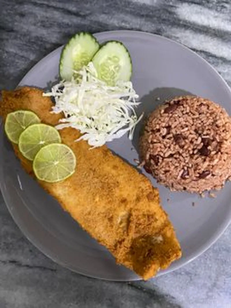 Filete de pescado empanado