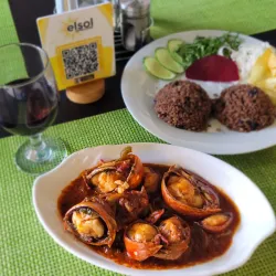 Langosta en salsa