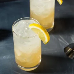 Ron Collins (Rfco Limón)