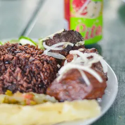 Masa de Cerdo Frita a la Criolla