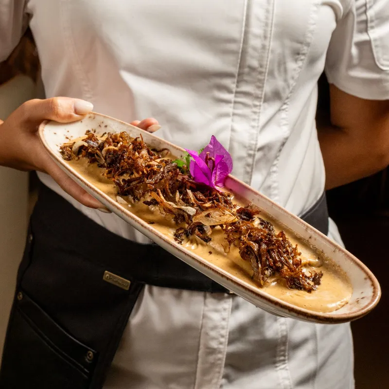 Canelón de Vaca Frita y Boletus