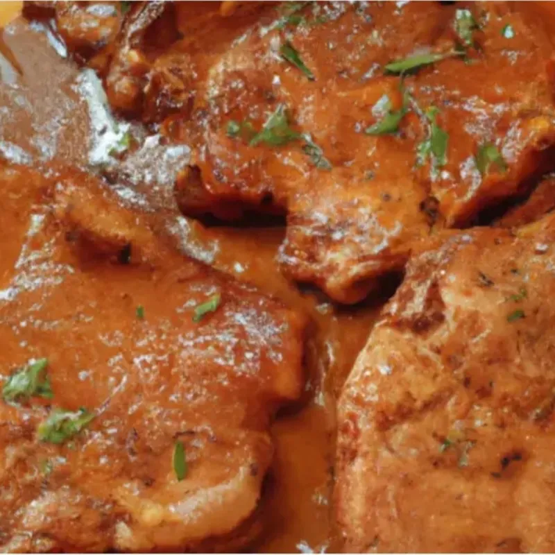 Bistec de Res en Cazuela