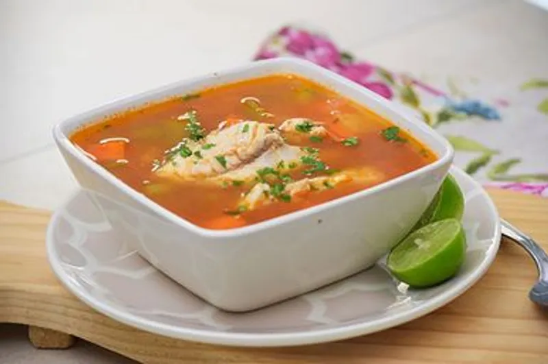 Caldo de pescado