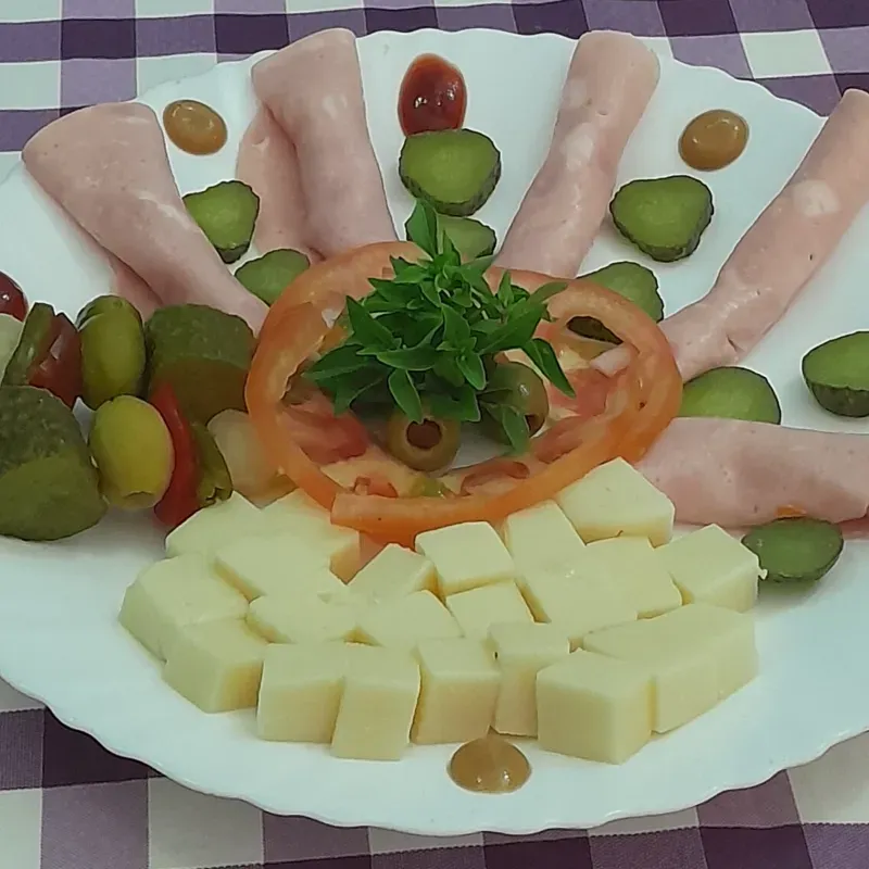 Entremés de Jamon y Queso