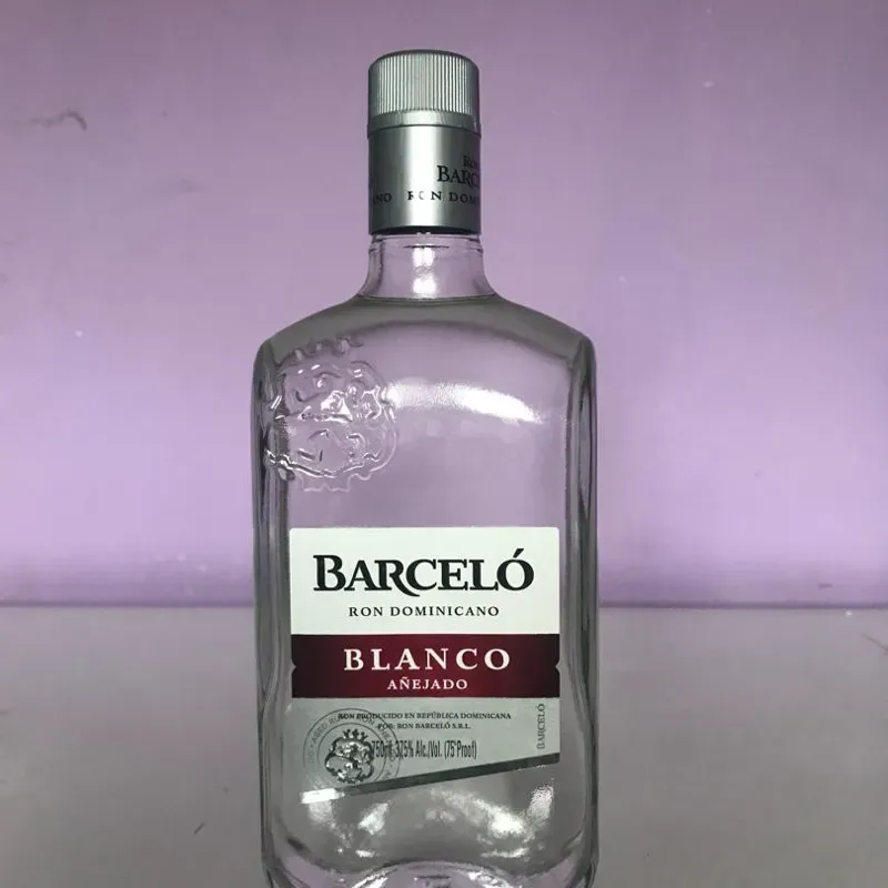 Ron Barcelo Blanco Añejado