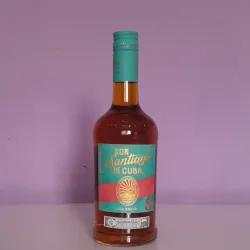 Ron Santiago Añejo 8 Años 700 ML