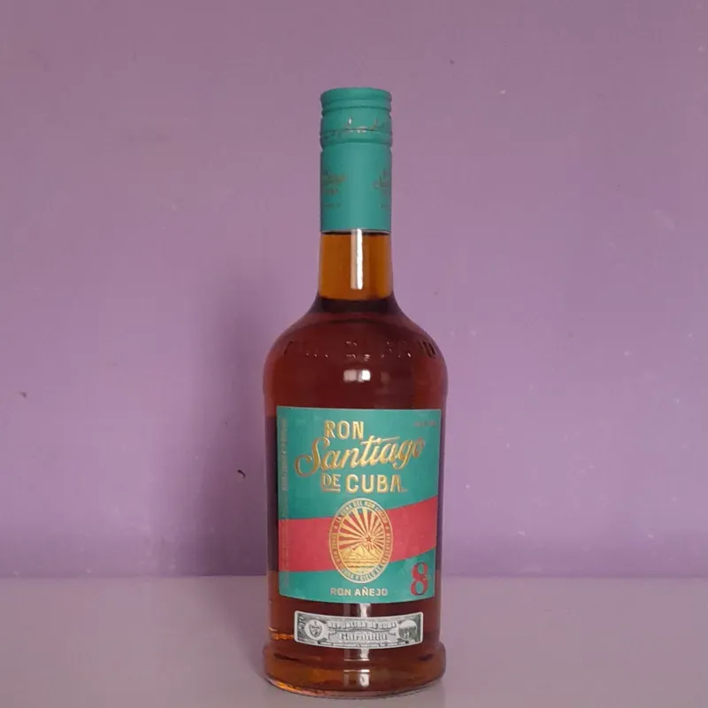 Ron Santiago Añejo 8 Años 700 ML
