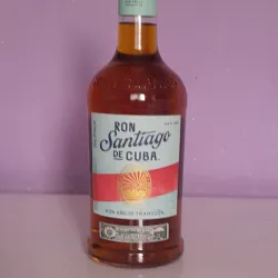 Ron Santiago Añejo Tradición 700 ML