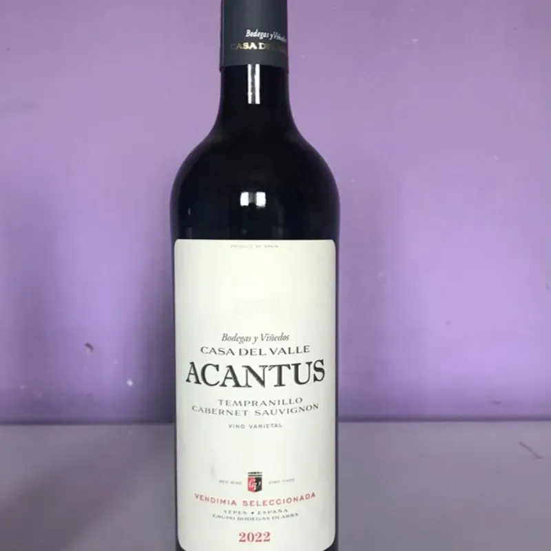 Vino Tinto Acantus (copa)