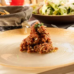 Steak Tartar (Show)