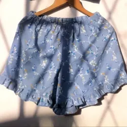 Short tipo pillama con vuelo