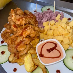 2 fajitas de cerdo 1 entremés grande 
