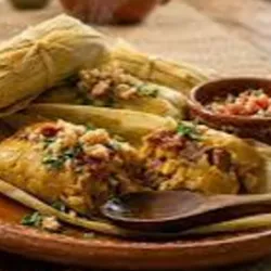 Chuleta con Tamal