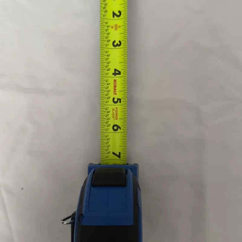 Cinta Métrica Kobalt 35 ft (10.6 m) – Profesional, Alta Resistencia