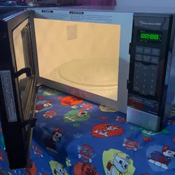 Microondas Panasonic Inverter 1200W – Grande, Potente y en Excelente Estado