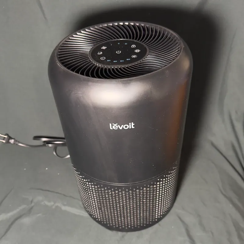 Purificador de Aire Levoit Negro – Buen Estado