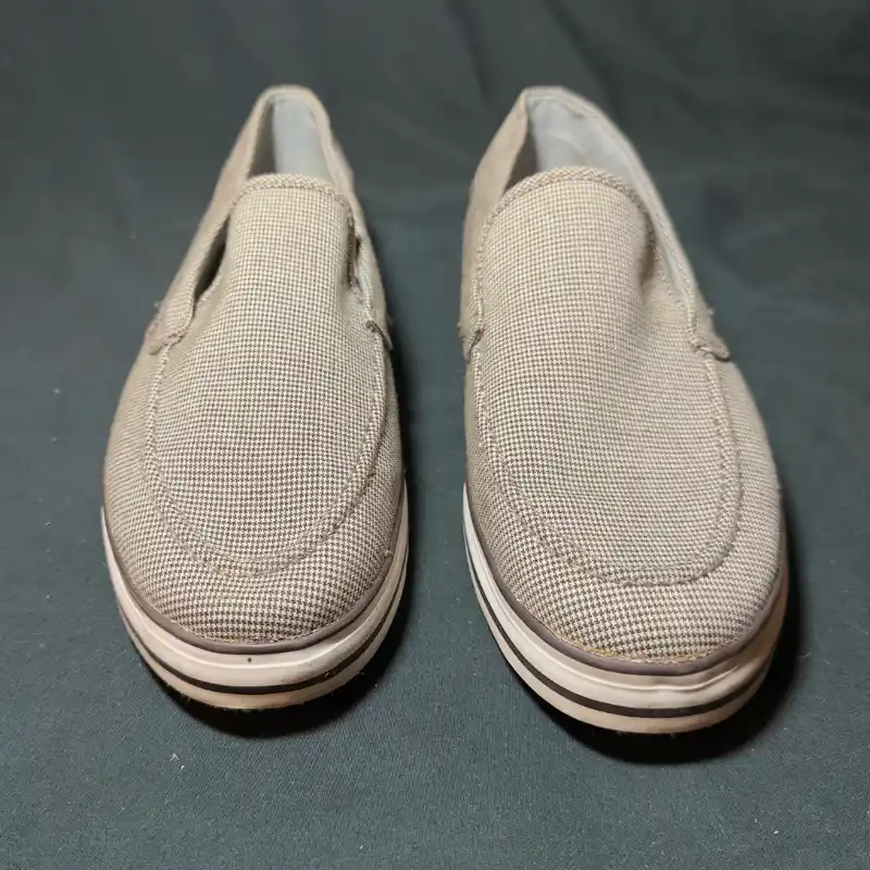 Zapatos Slip-On Hombre Robert Wayne Talla 9 Nuevos – Casual Elegante Beige