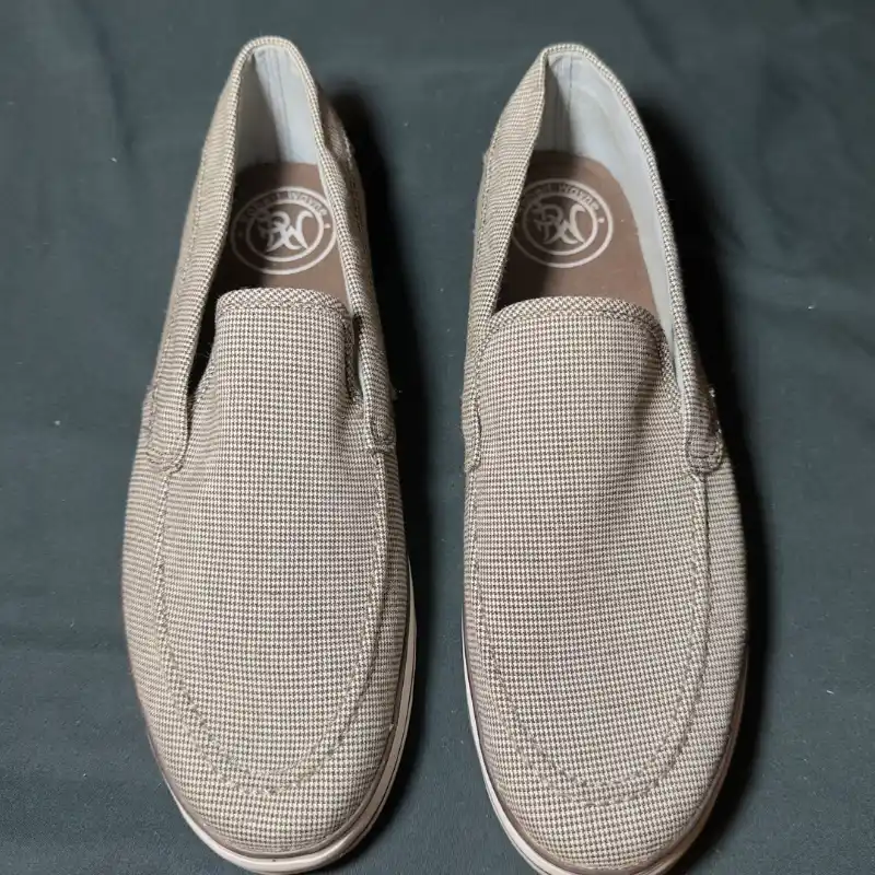 Zapatos Slip-On Hombre Robert Wayne Talla 9 Nuevos – Casual Elegante Beige