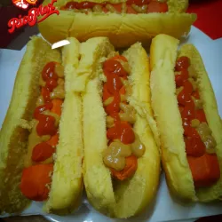 Pan con perro caliente