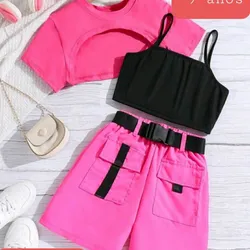 Conjunto negro y rosa de 3 piezas ( short, blusa corta, cinto y sobre todo)