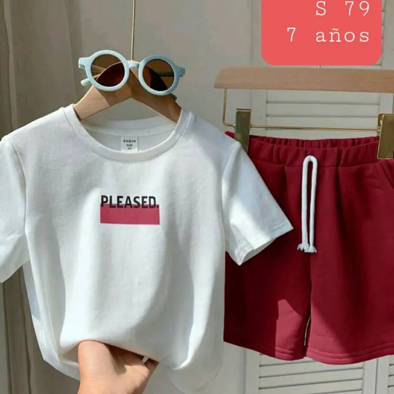 Conjunto pulover y short rojo 