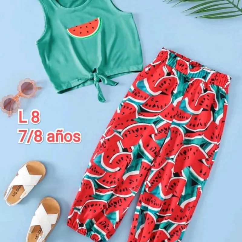 Pantaloneta y blusa corta verde/rojo 🍉