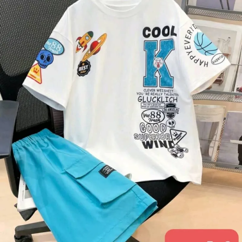Pulover de muñecos y short 4puerta azul 