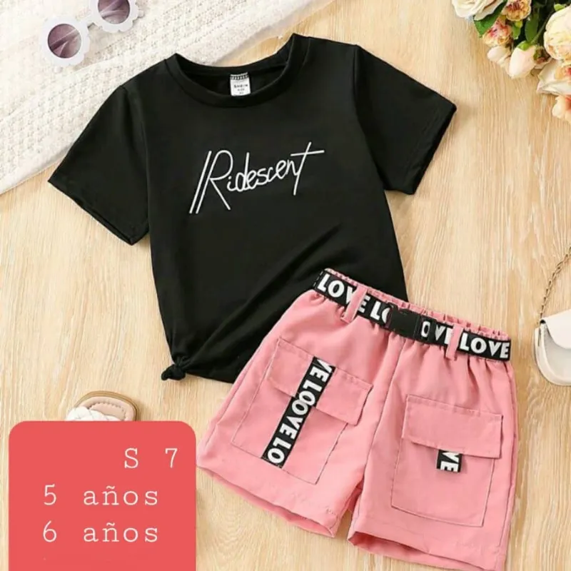 Pulover y short 4puerta rosa (viene con el cinto)