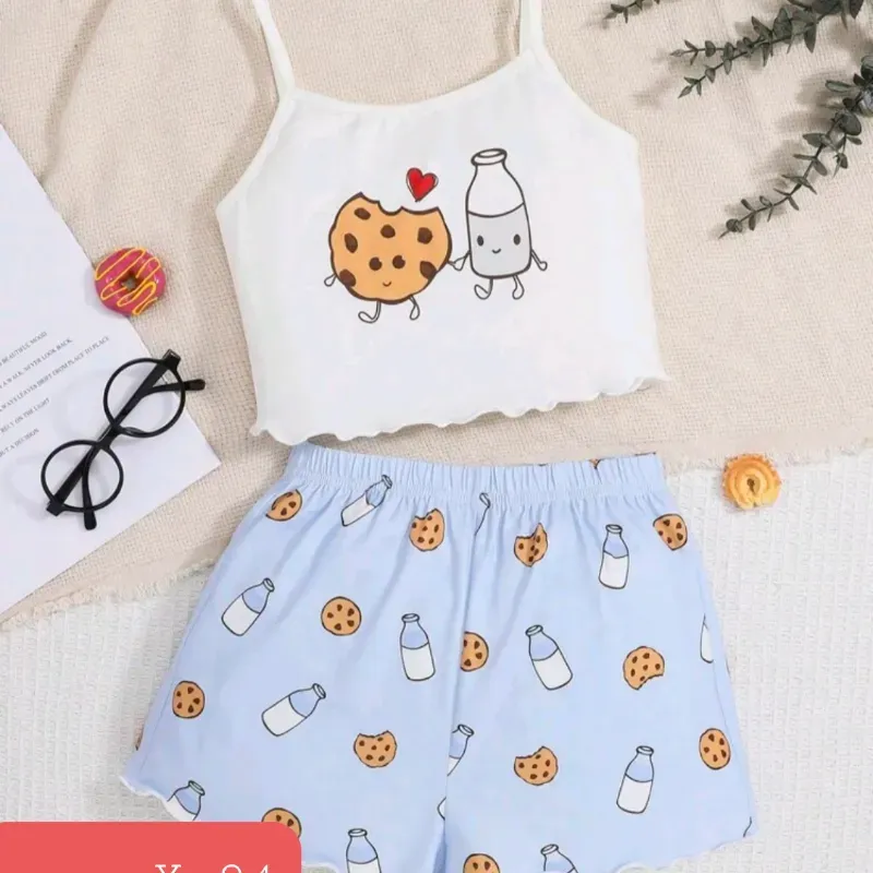 Short azul blusita blanca galletas 🍪 