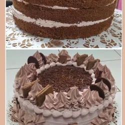 Panetela de chocolate en masa y merengue,relleno de chocolate también(DISPONIBLES EN CUMANAYAGUA)