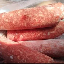 Tubos de picadillo de res
