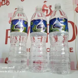 Pomos de agua natural