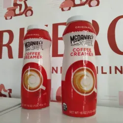 Pomos de Coffee Mate.