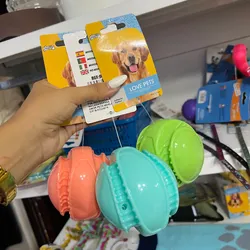 Pelotas Grandes Rechinadoras🐾