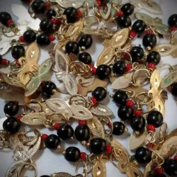 Ojitos de Santa Lucía + Azabache