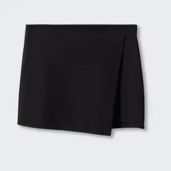 Falda negra corta