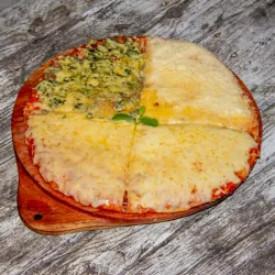 Pizza 4 Quesos 