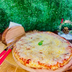 Pizza Napolitana /Queso Gouda