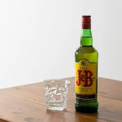 Whisky J&B