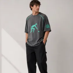 Deportivo gris