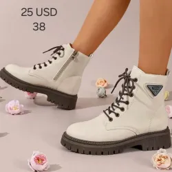 Botas