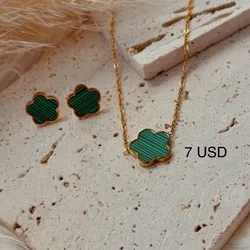 Conjunto de Cadena y aretes