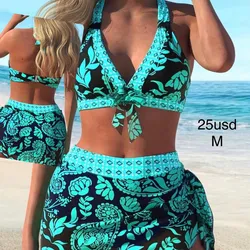 Juego de bikinis y paredo