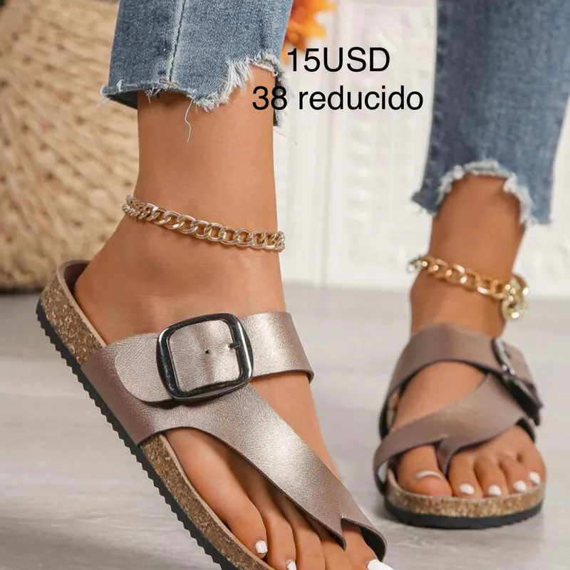 Sandalias