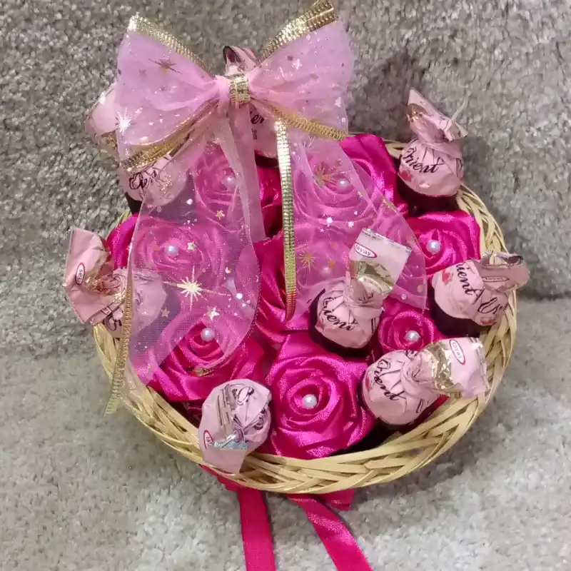 Cesta con bombones 1