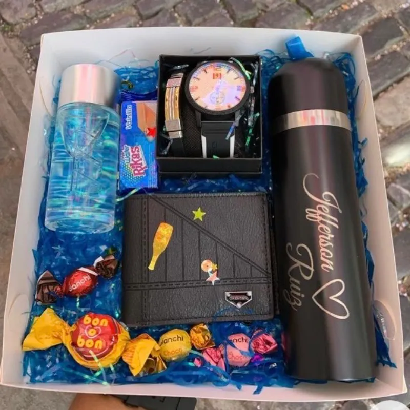 Hermoso  y perfecto hombre 