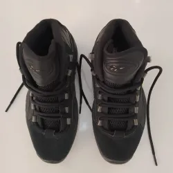 Tennis Reebok negros #40.5